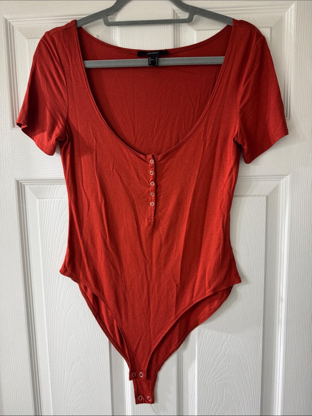 Express Rust Scoop Neck Short Sleeve Bodysuit with Button Placket